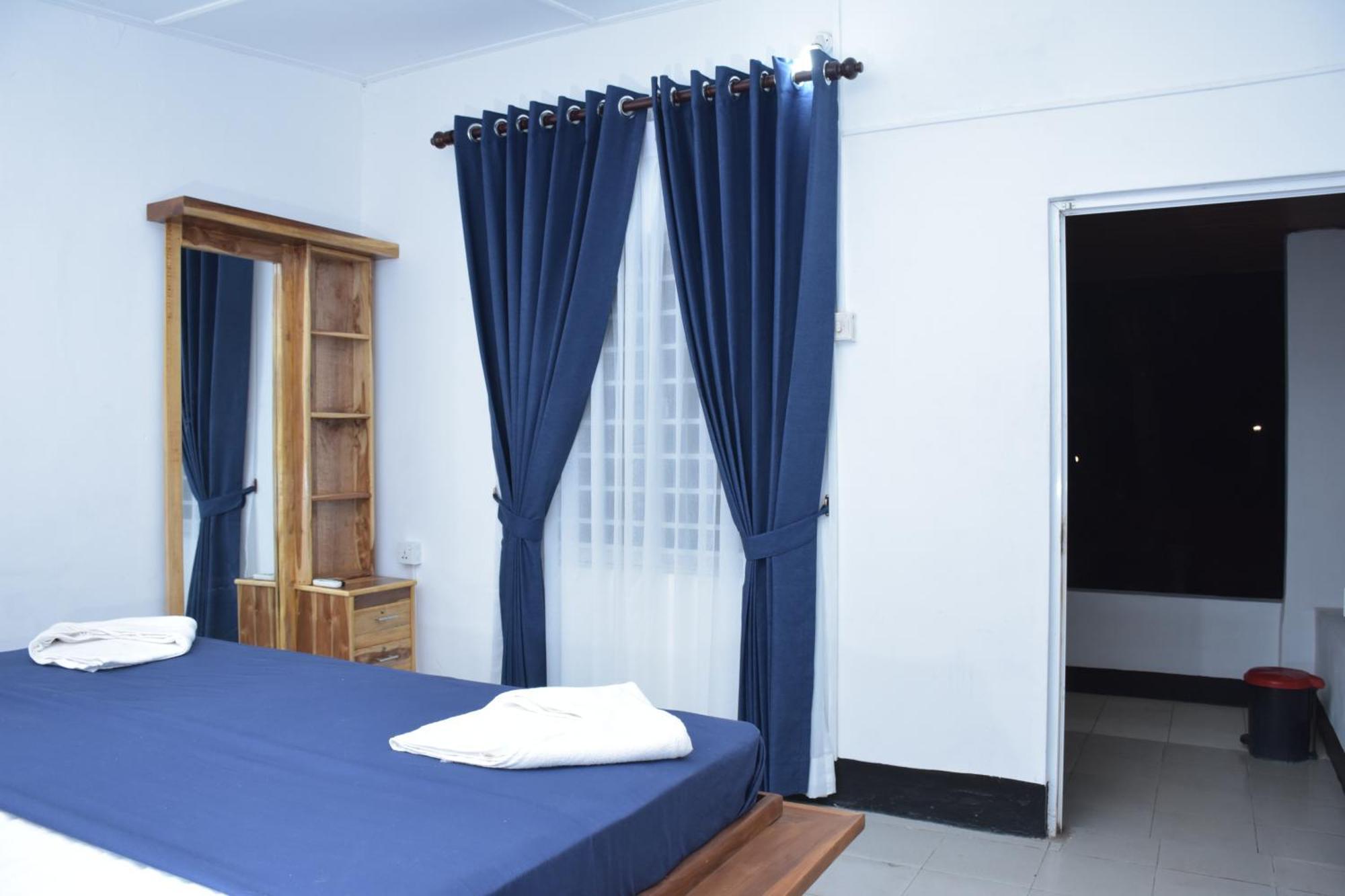French Garden Regish Guest House Trincomalee Ngoại thất bức ảnh