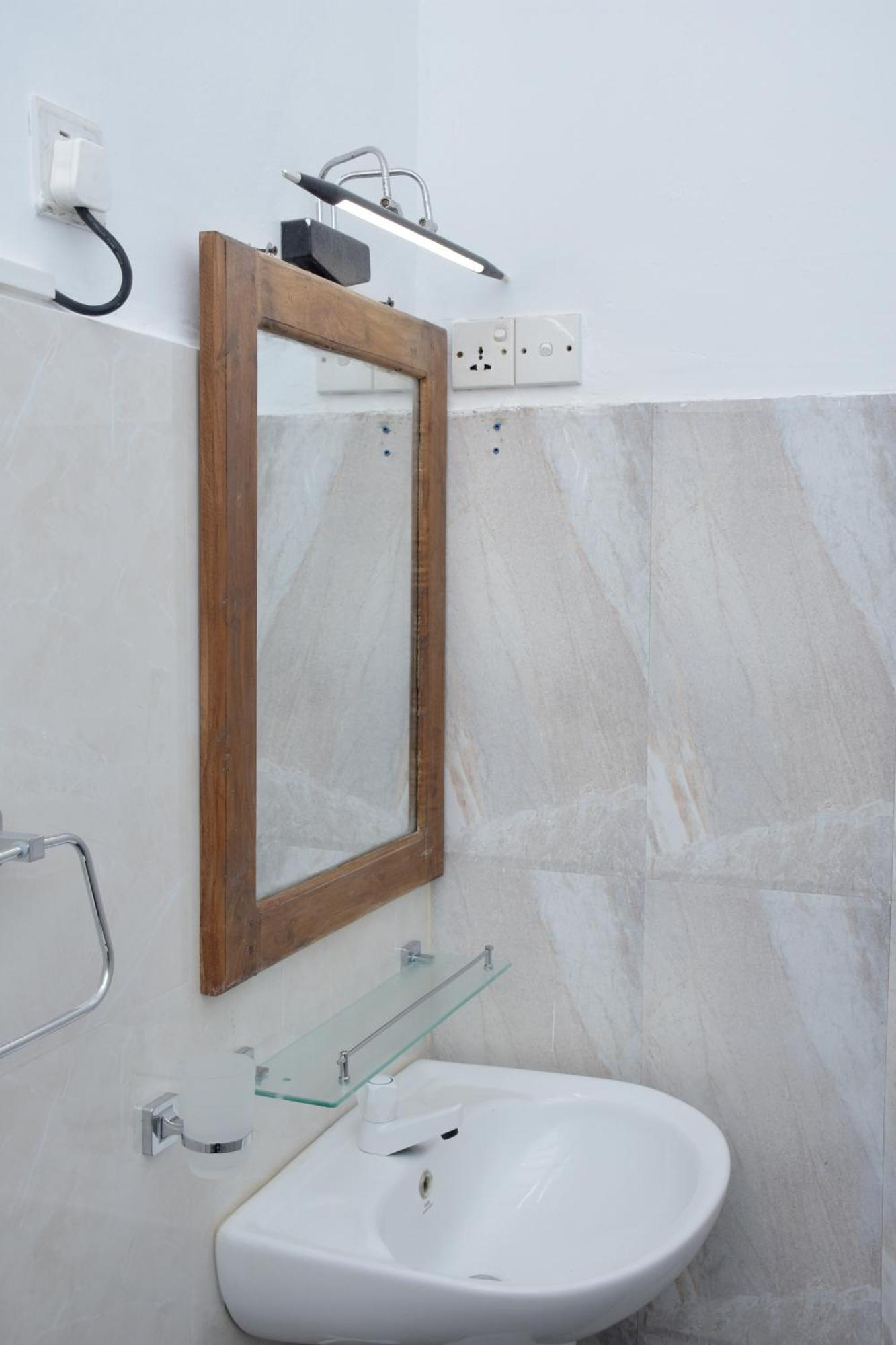 French Garden Regish Guest House Trincomalee Ngoại thất bức ảnh